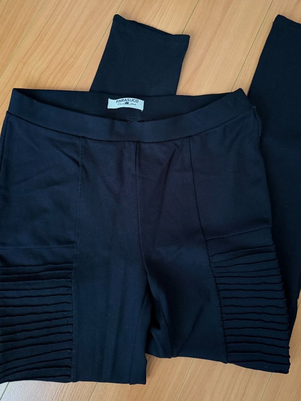Parasuco Black Motorcycle-Style Leggings